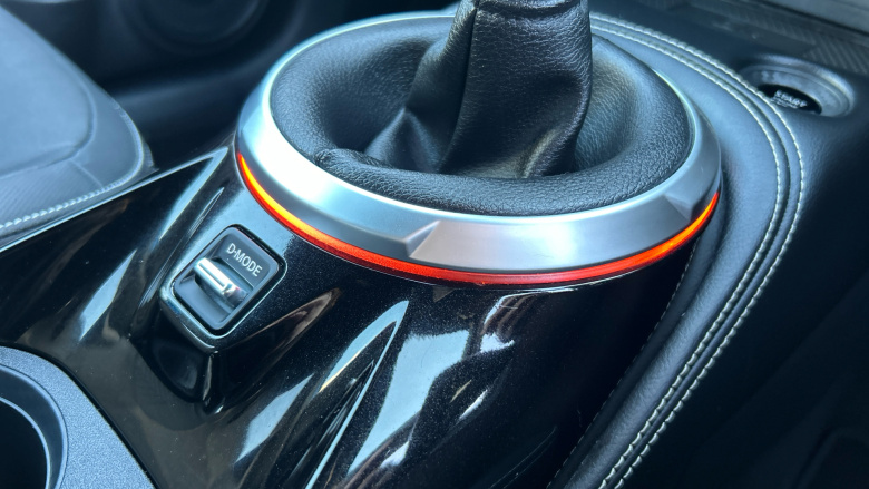 Nissan Juke 1.0 DiG-T Tekna 5dr Petrol Hatchback